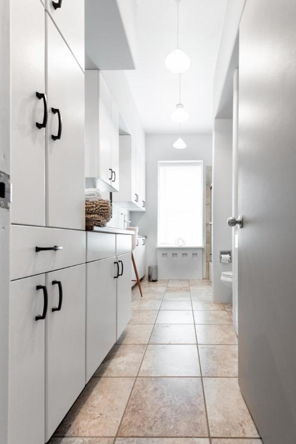 Saint Charles 115 N Main Huge 2 Bedroom Unit On Main Street מראה חיצוני תמונה